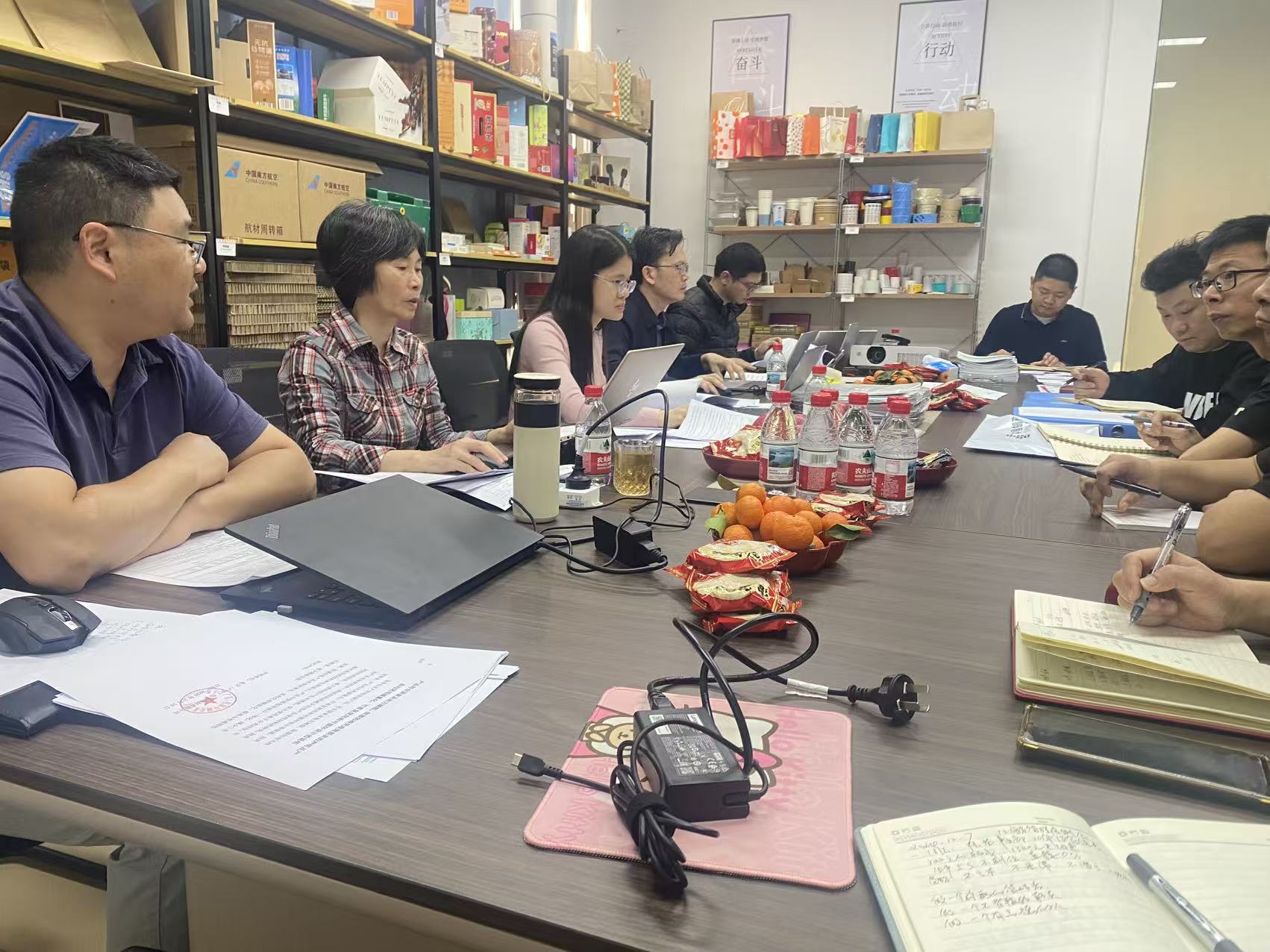 Impulsando la circularidad: expertos en certificaci&oacute;n de embalaje ecol&oacute;gico visitan STARPACK para una auditor&iacute;a in situ