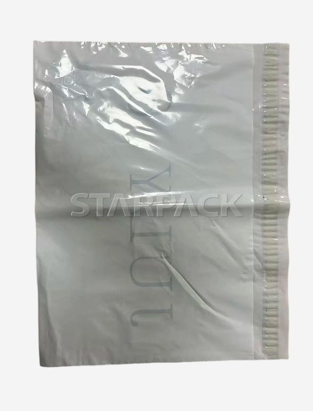 Bolsas de polietileno autoadhesivas recicladas con certificaci&oacute;n PCR GRS